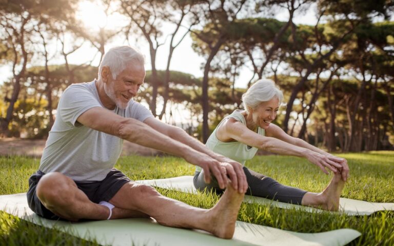 Né nuoto né camminata: l’attività più benefica raccomandata per la salute dopo i 60 anni